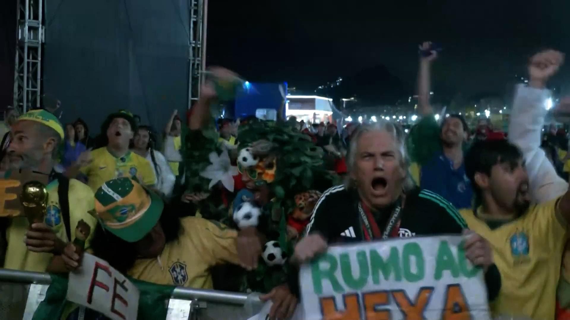 Fans in Rio celebrate Vinícius Jr.'s early goal vs. Scotland
