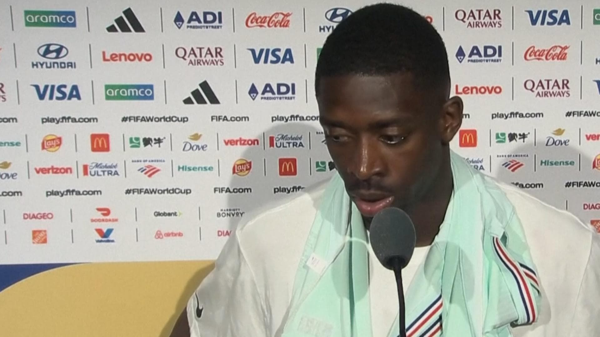 Hat trick hero Dembélé gives the same answer to eight different questions
